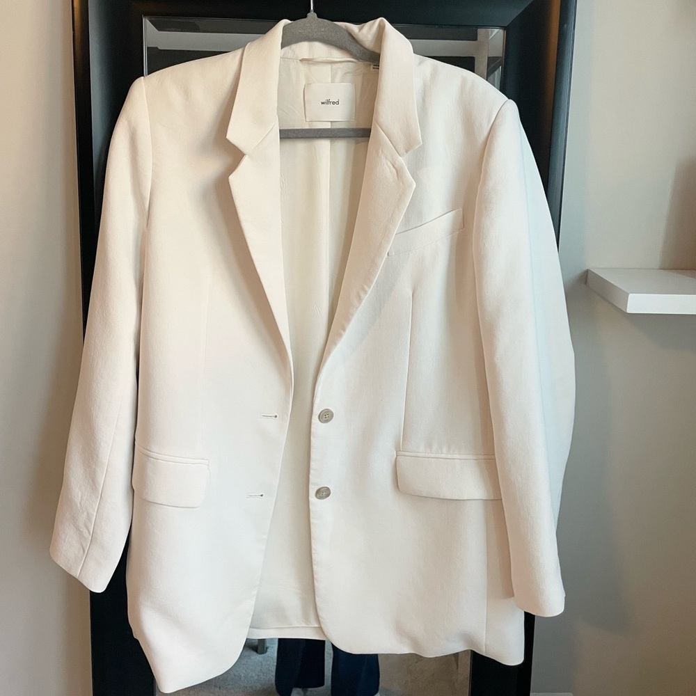 Aritzia Wilfred Cream Oversized Blazer